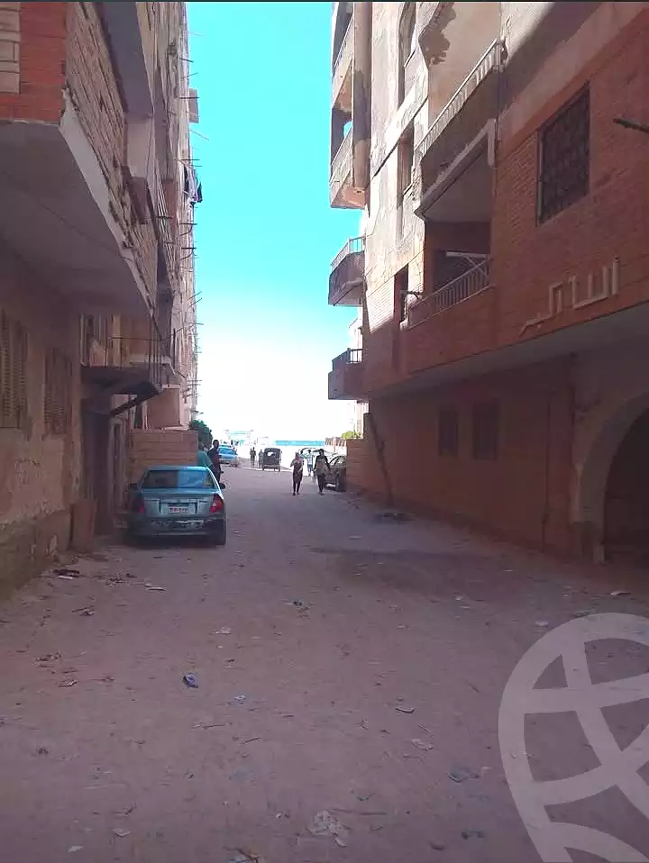 https://aqarmap.com.eg/ar/listing/7082989-for-sale-alexandria-al-agamy-lbytsh-bianchiii