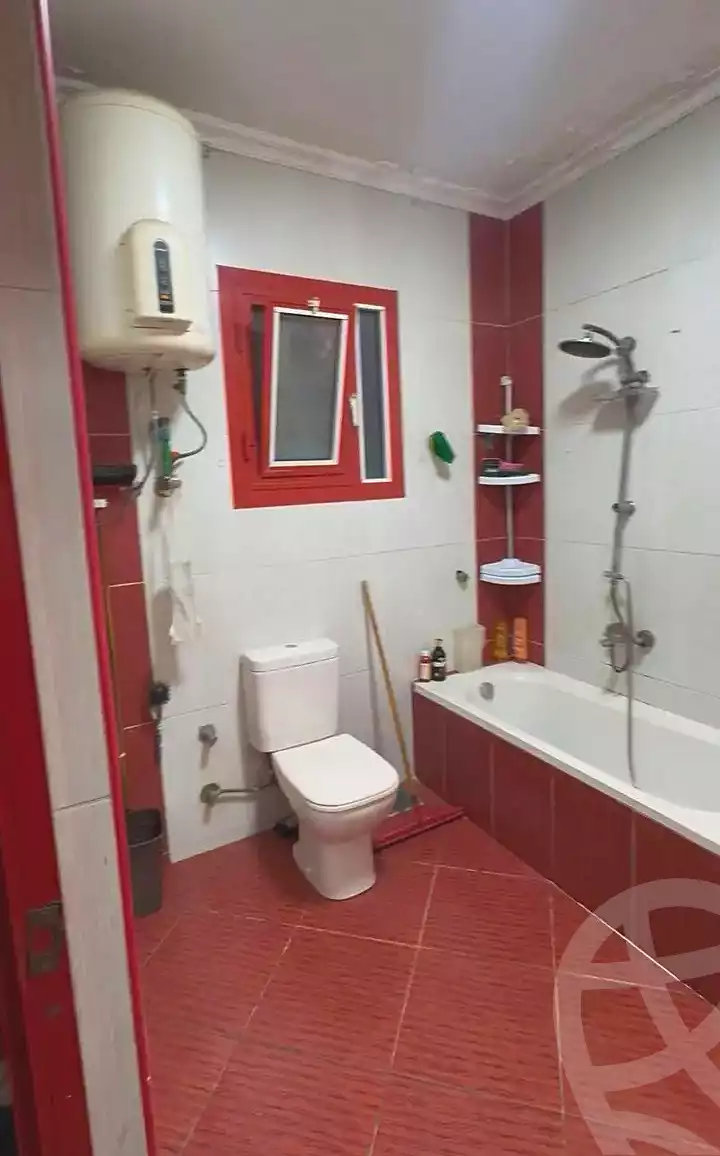 https://aqarmap.com.eg/ar/listing/7082999-for-sale-alexandria-al-agamy-lbytsh-shahr-al-assal-st