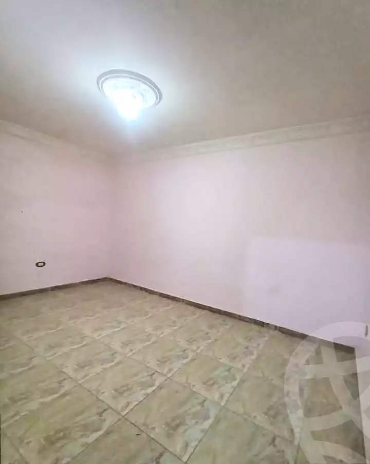 https://aqarmap.com.eg/en/listing/7083032-for-sale-alexandria-al-agamy-el-hanouvel-al-haded-we-al-soulb-st