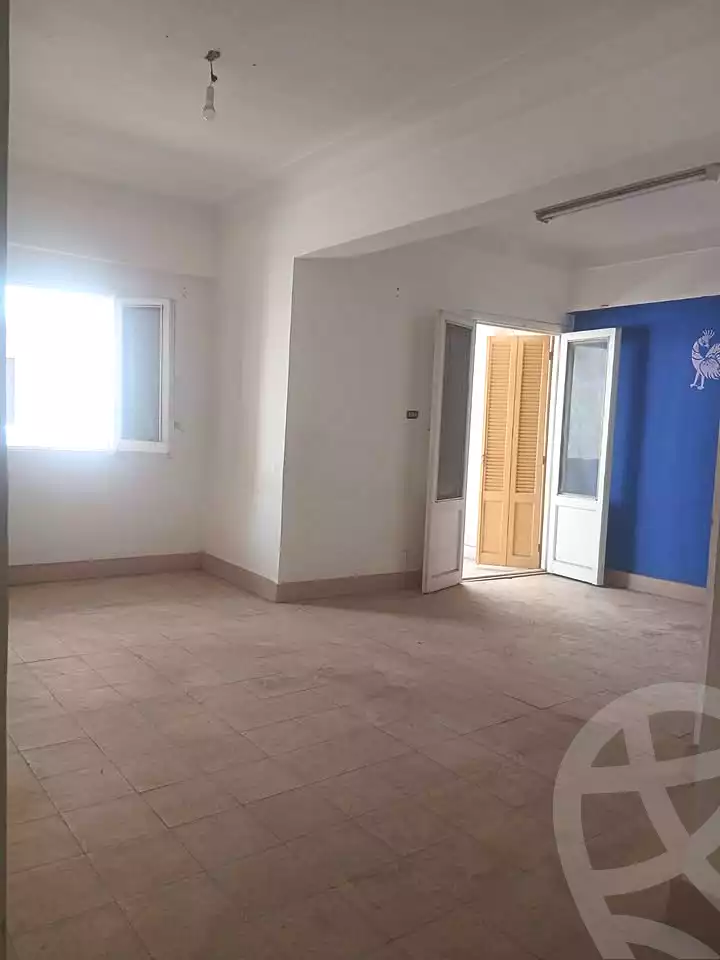 https://aqarmap.com.eg/en/listing/7075644-for-sale-alexandria-al-agamy-el-hanouvel-el-kholafaa-el-rashdeen-st