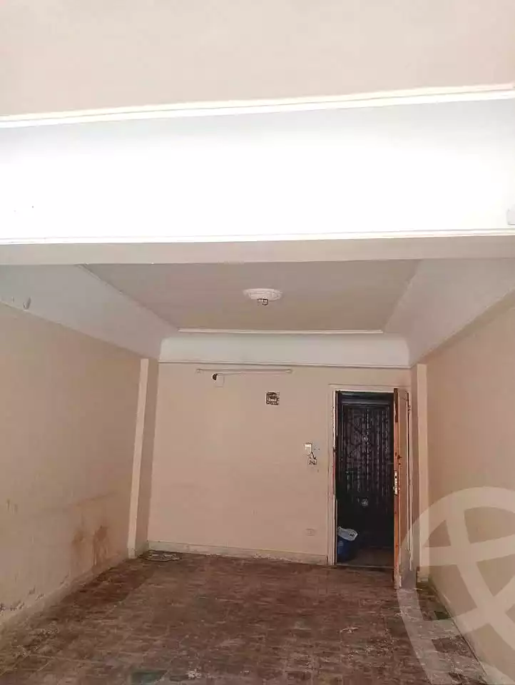https://aqarmap.com.eg/en/listing/7075643-for-sale-alexandria-al-agamy-el-hanouvel