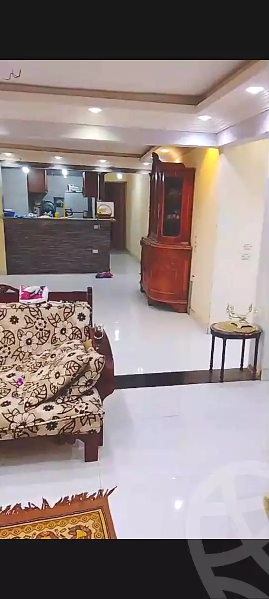 https://aqarmap.com.eg/ar/listing/7083067-for-sale-cairo-ain-shams-ain-shams-el-sharkia-fahmy-ghaly-st