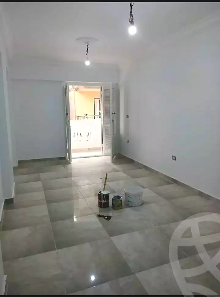 https://aqarmap.com.eg/en/listing/7083318-for-sale-alexandria-al-agamy-bw-ywsf-hosni-mubarak-st