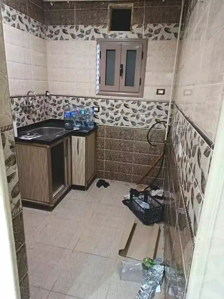 https://aqarmap.com.eg/ar/listing/7083400-for-sale-alexandria-new-miami-eskot