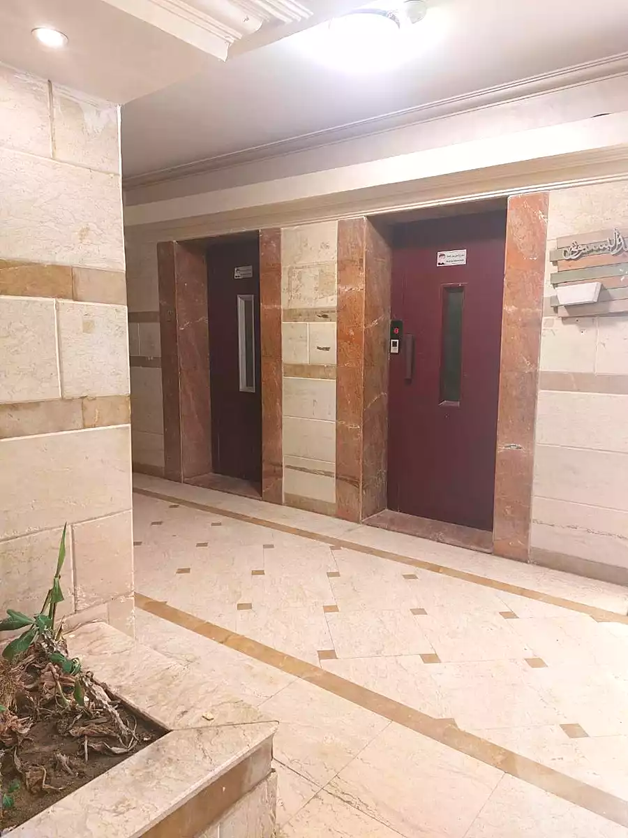 https://aqarmap.com.eg/ar/listing/7083429-for-sale-cairo-mokattam-el-hadabah-el-wosta-compounds-palm-city