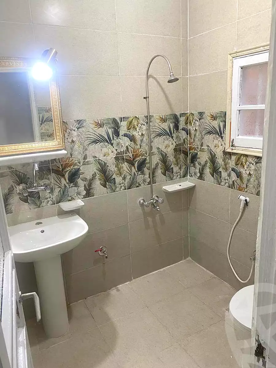https://aqarmap.com.eg/en/listing/7083477-for-sale-alexandria-moharram-bey