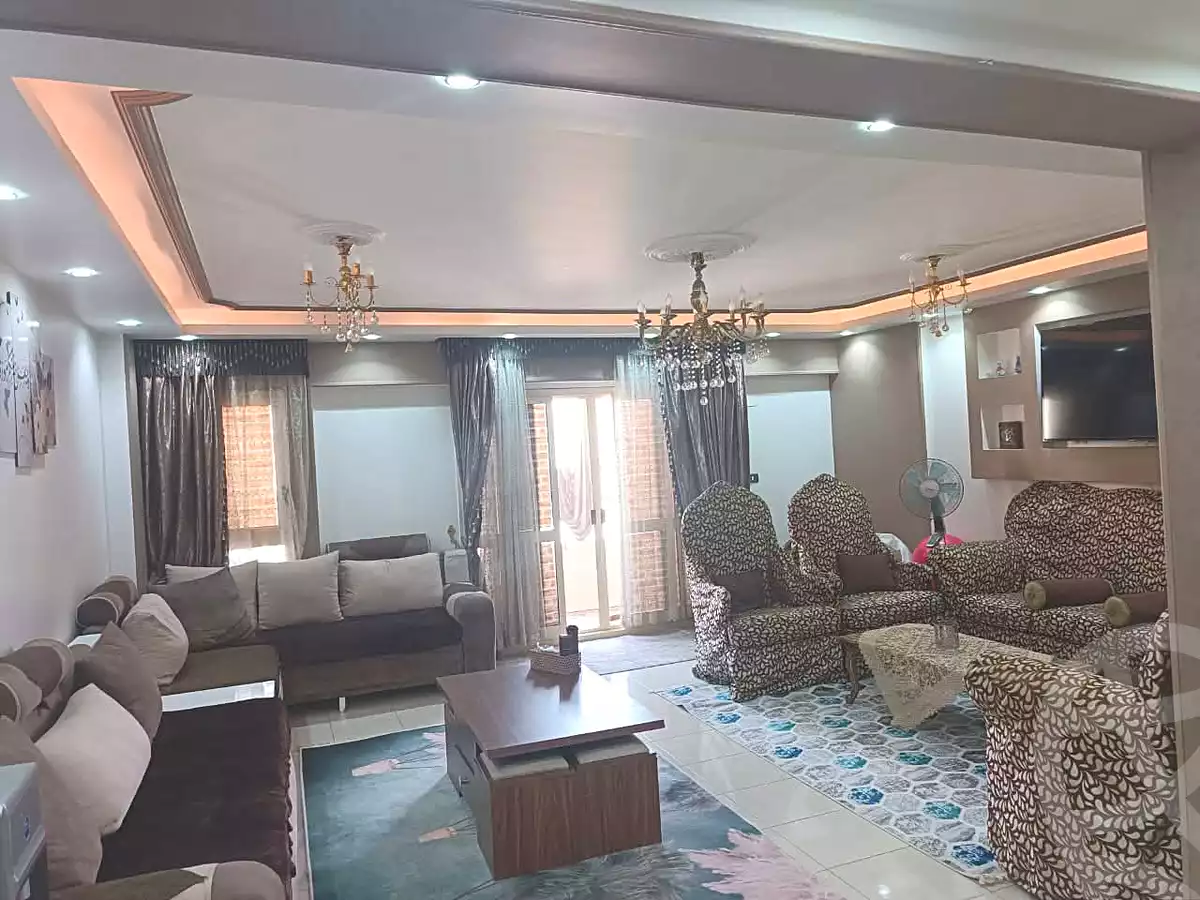 https://aqarmap.com.eg/ar/listing/7083594-for-sale-cairo-helwan-helwan-el-sharkeya-zaki-hawas-st