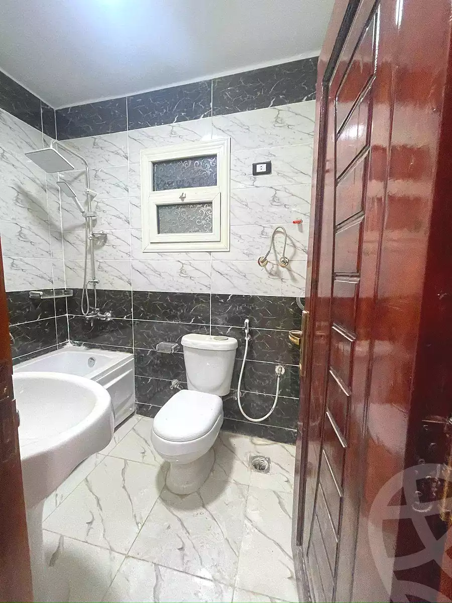 https://aqarmap.com.eg/en/listing/7083705-for-sale-cairo-elnozha-Streettt-27