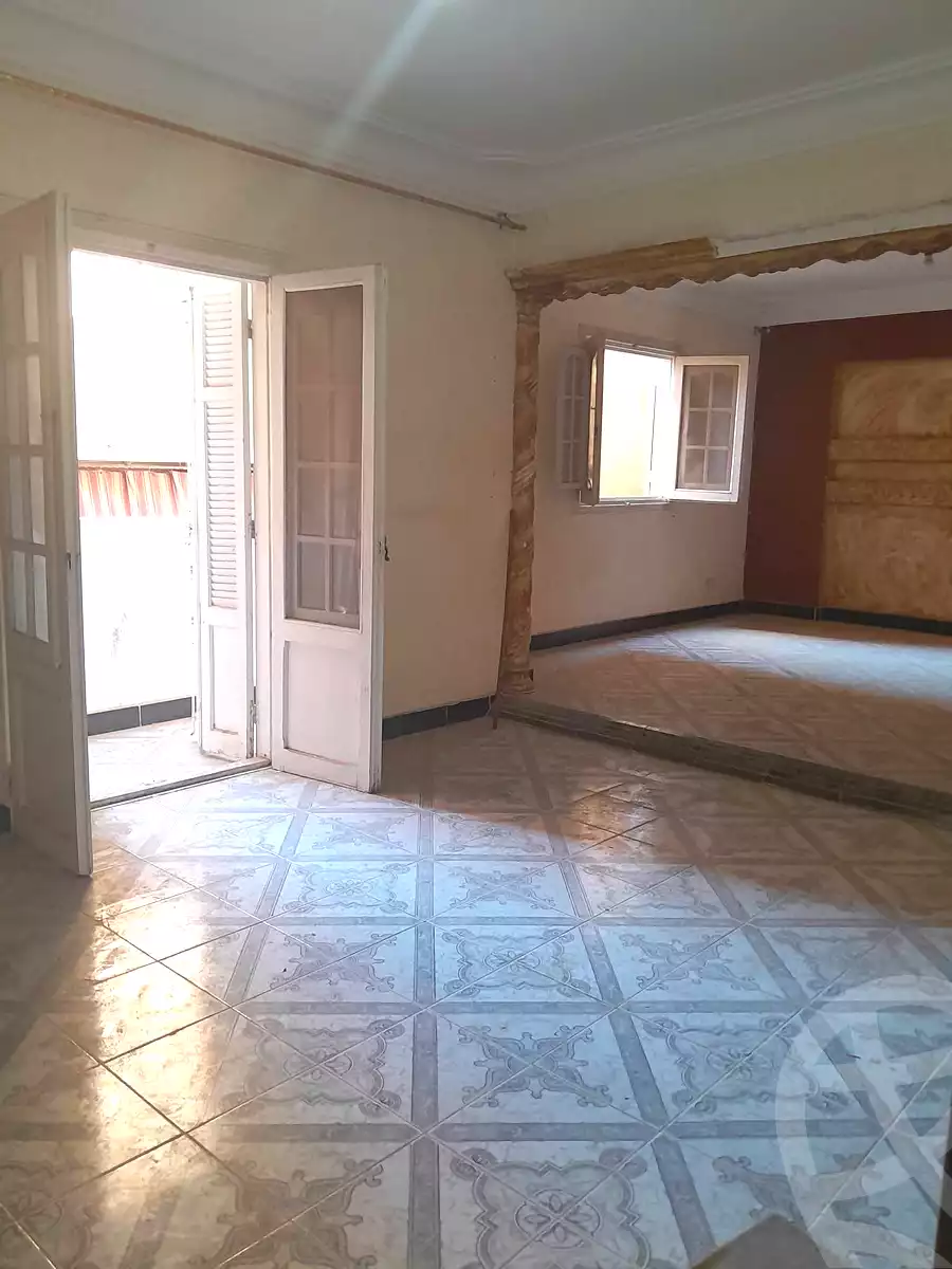 https://aqarmap.com.eg/ar/listing/7083825-for-sale-alexandria-al-agamy-el-hanouvel-radwan-st