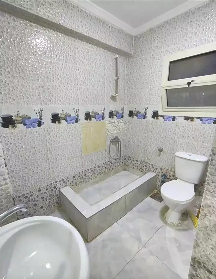 https://aqarmap.com.eg/ar/listing/7083846-for-sale-alexandria-el-asafra-l-sfr-bhry