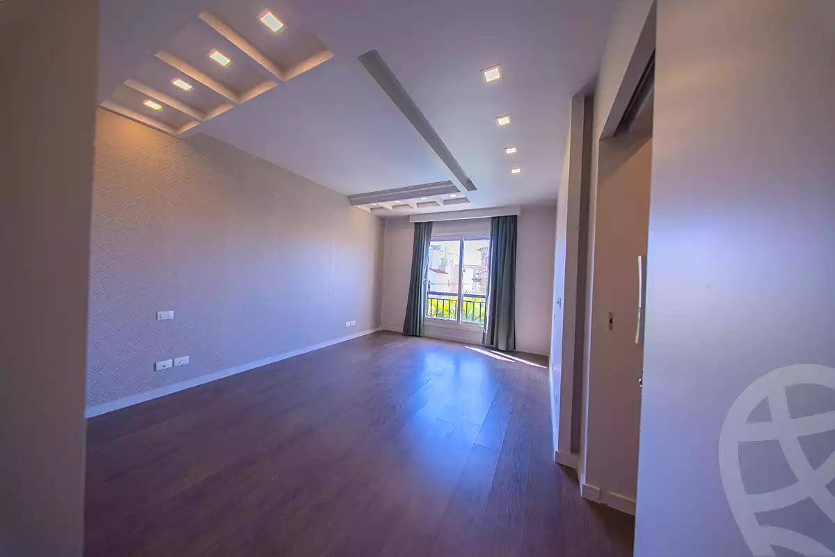https://aqarmap.com.eg/ar/listing/7084049-for-sale-alexandria-king-maryot-compounds-jewar-compound-el-forat