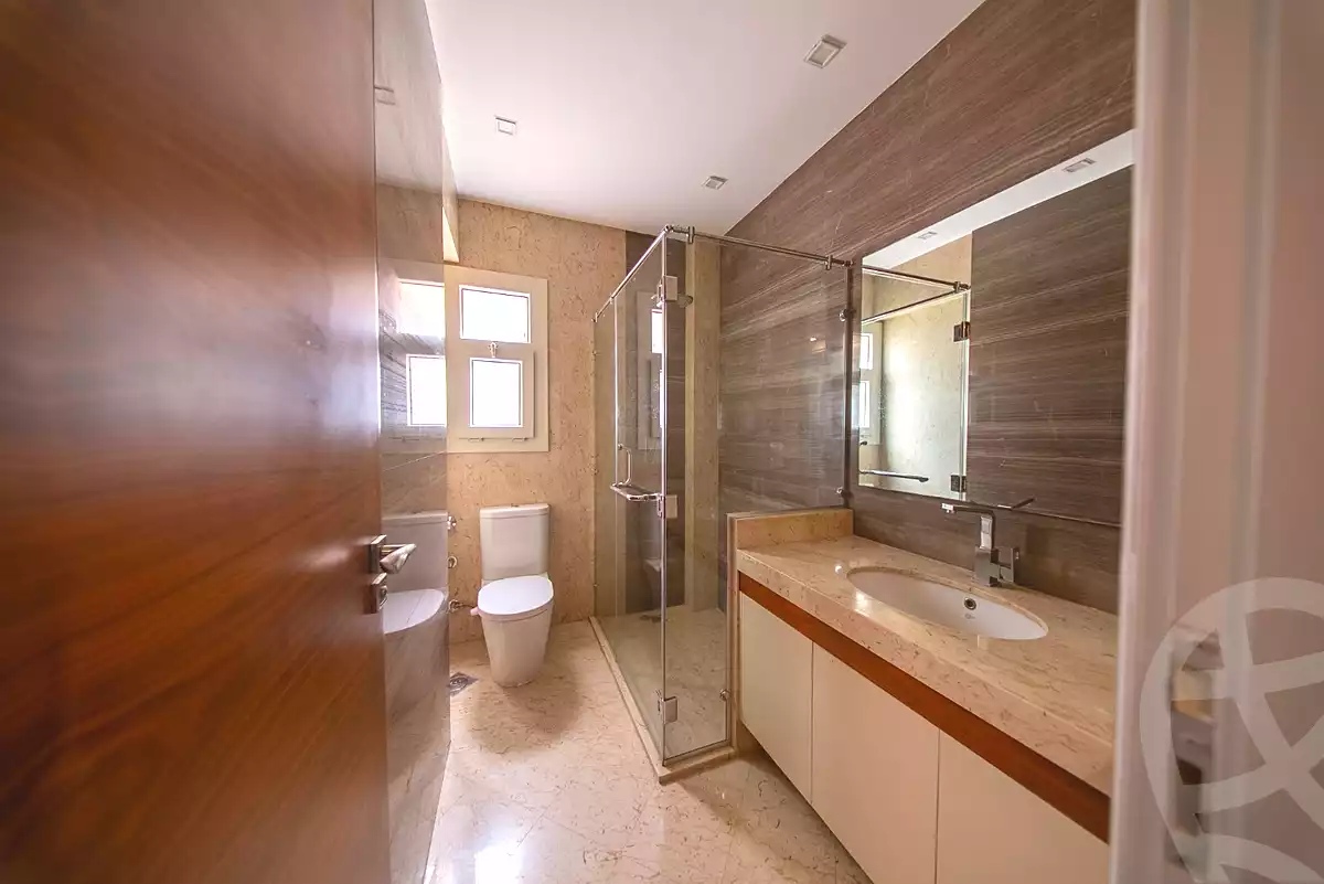 https://aqarmap.com.eg/ar/listing/7084049-for-sale-alexandria-king-maryot-compounds-jewar-compound-el-forat