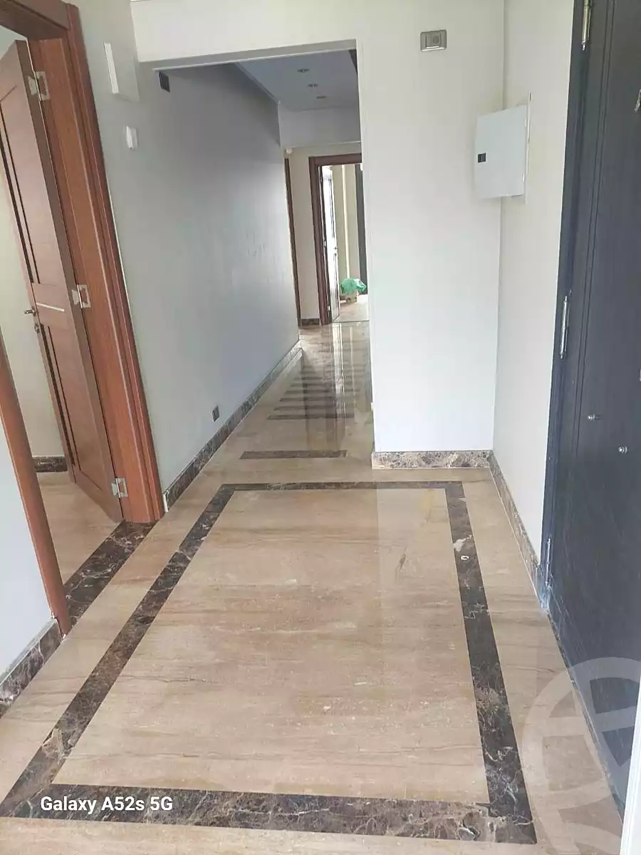 شقة بـ٣ غرف نوم في تاج سيتي، صورة ١٢ من ١٩