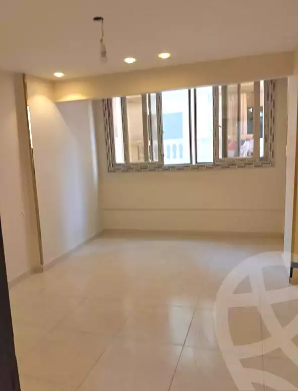 https://aqarmap.com.eg/en/listing/7084337-for-sale-alexandria-el-asafra-l-sfr-bhry