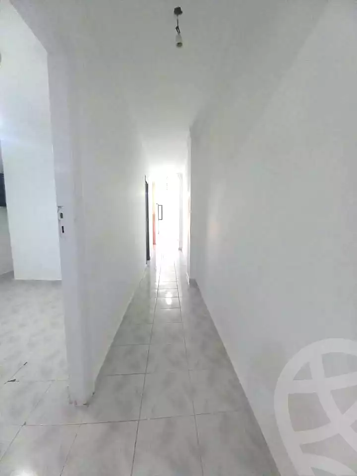 https://aqarmap.com.eg/en/listing/7084613-for-sale-alexandria-sydy-bshr-sydy-bshr-bhry-khalil-hamada-st