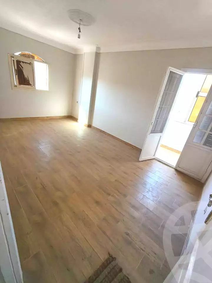 https://aqarmap.com.eg/ar/listing/7084645-for-sale-alexandria-lsywf-el-falki