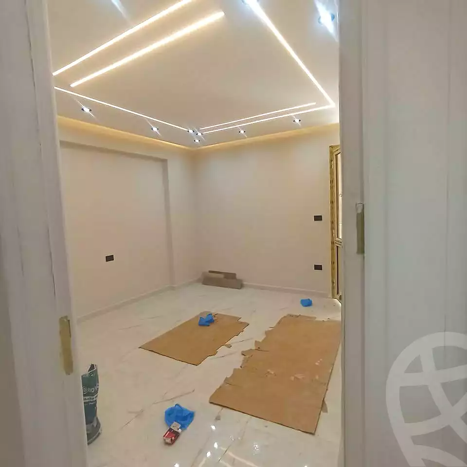 https://aqarmap.com.eg/ar/listing/7084836-for-sale-alexandria-miami-mahmoud-el-isawy-st