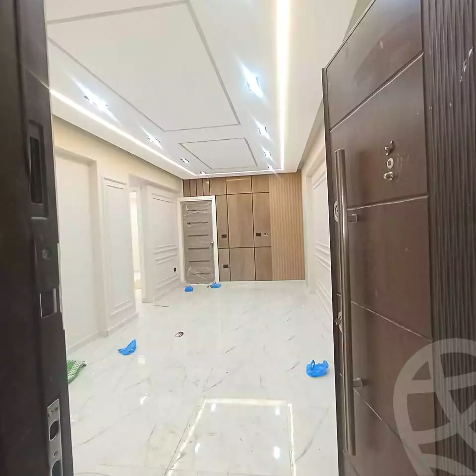 https://aqarmap.com.eg/ar/listing/7084836-for-sale-alexandria-miami-mahmoud-el-isawy-st
