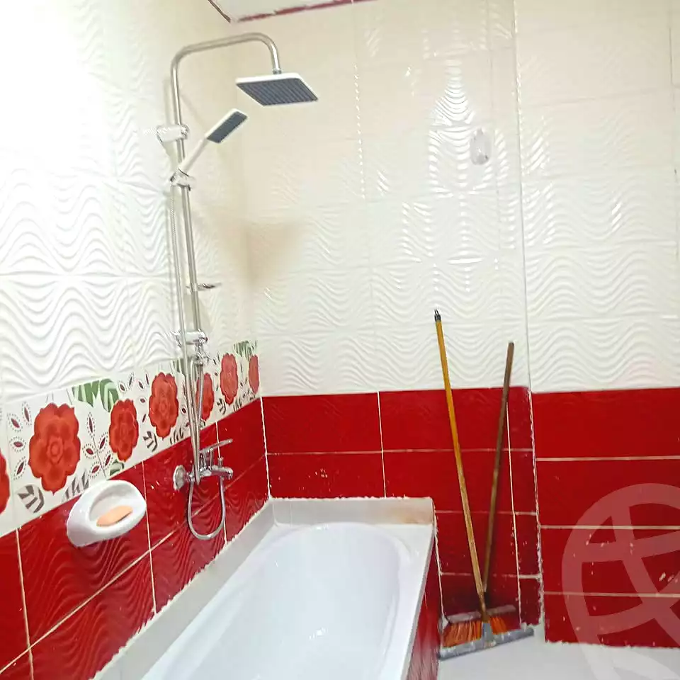 https://aqarmap.com.eg/ar/listing/7084840-for-sale-alexandria-al-agamy-el-hanouvel-kasr-al-quiri-st-1