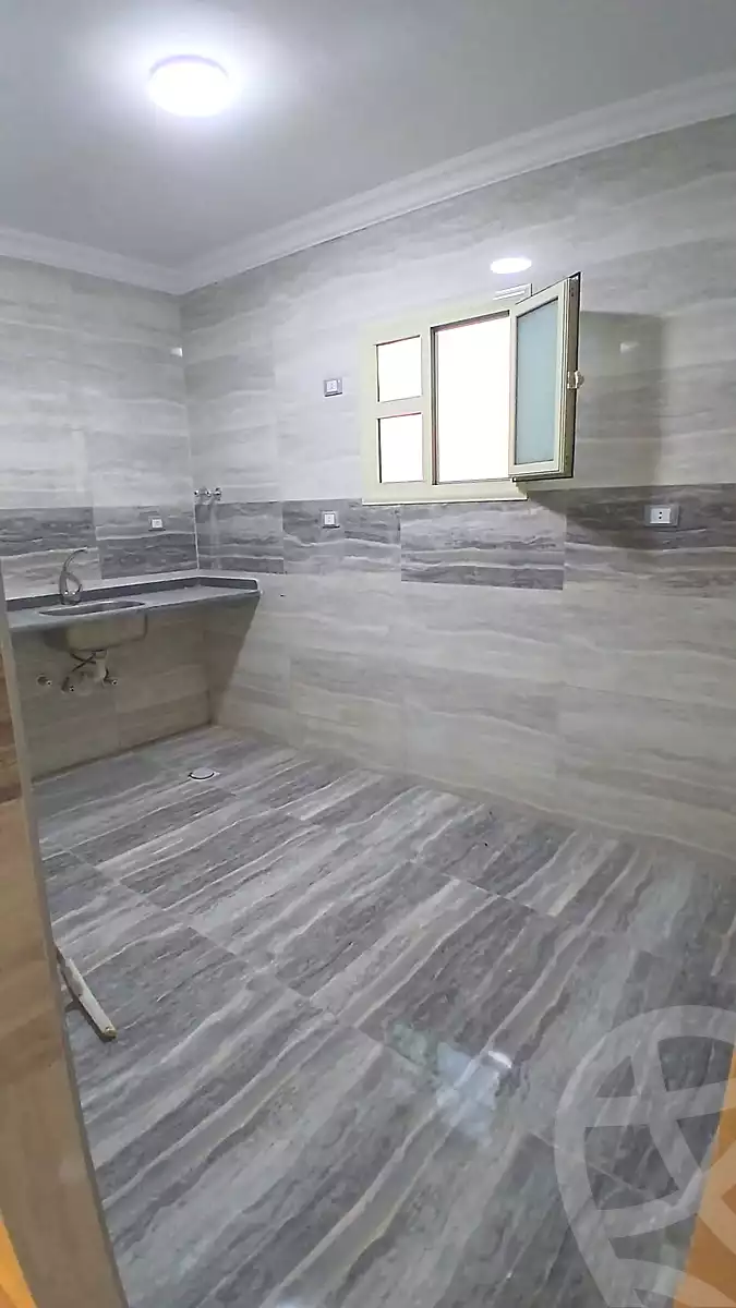 https://aqarmap.com.eg/en/listing/7084846-for-sale-alexandria-al-agamy-lbytsh-el-hanafeya-st