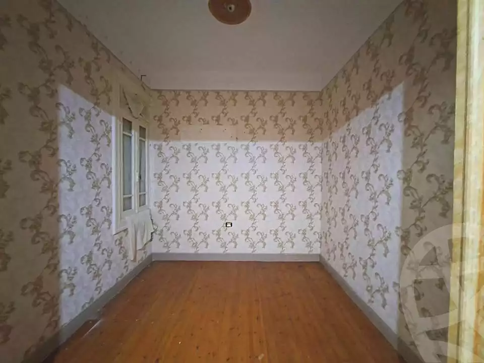 https://aqarmap.com.eg/en/listing/7084860-for-rent-alexandria-cleopatra-port-said-street