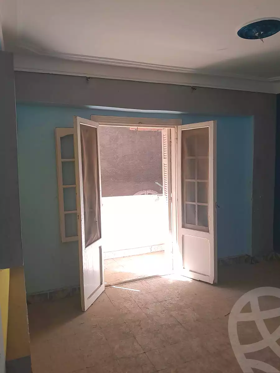 https://aqarmap.com.eg/ar/listing/7084881-for-sale-alexandria-al-agamy-el-hanouvel-radwan-st