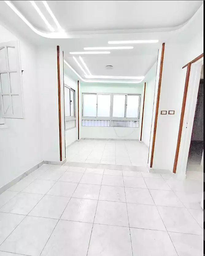 https://aqarmap.com.eg/ar/listing/7085027-for-sale-alexandria-al-agamy-shataa-el-nakheel
