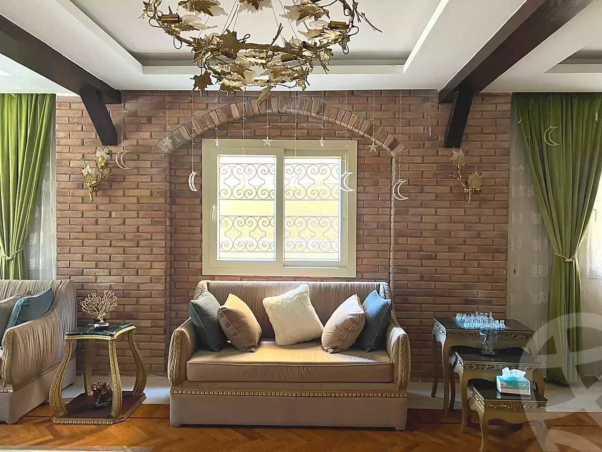 https://aqarmap.com.eg/ar/listing/7085128-for-sale-cairo-new-cairo-el-ahyaa-first-neighborhood-street-1