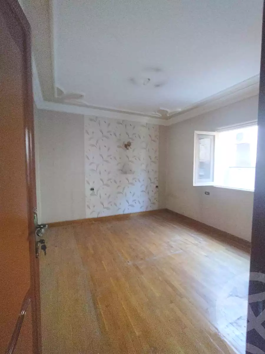 https://aqarmap.com.eg/en/listing/7085331-for-rent-cairo-heliopolis-heliopolis-square-shr-lhjz