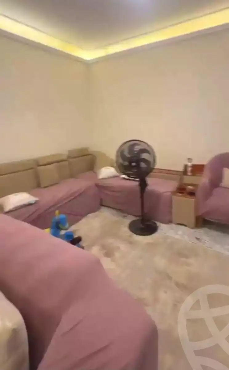 https://aqarmap.com.eg/ar/listing/7085424-for-sale-alexandria-al-agamy-lbytsh-princess-st