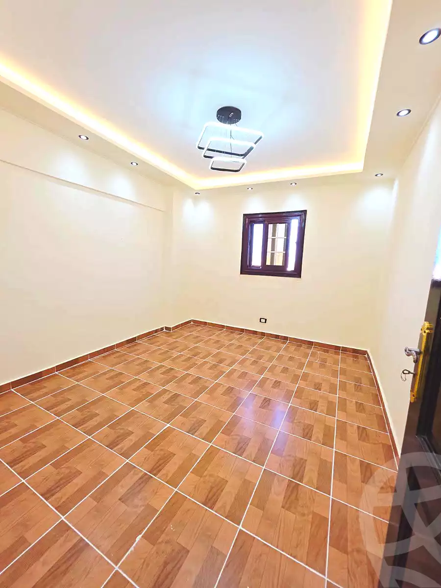 https://aqarmap.com.eg/ar/listing/7085494-for-sale-alexandria-al-agamy-shataa-el-nakheel
