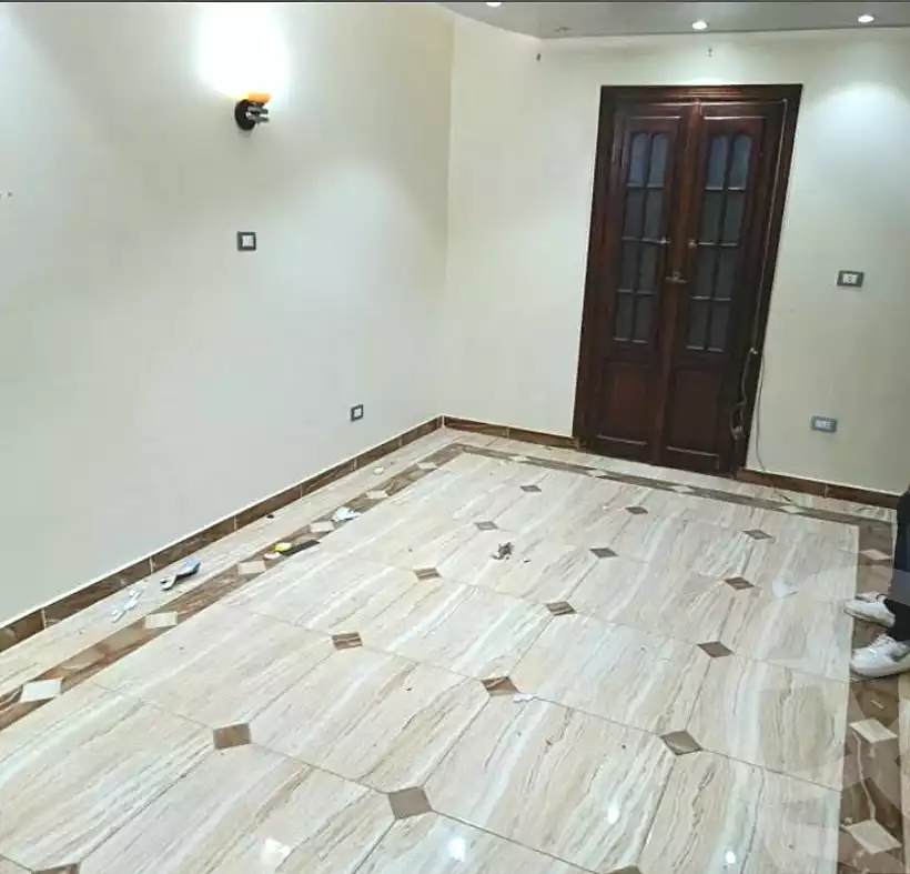 https://aqarmap.com.eg/ar/listing/7085515-for-sale-alexandria-new-miami-eskot