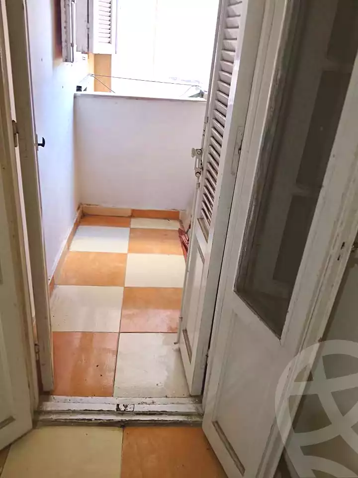 https://aqarmap.com.eg/ar/listing/7085530-for-sale-alexandria-sydy-bshr-sydy-bshr-bhry-ali-hipa-st