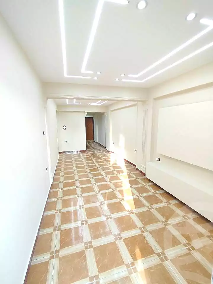 https://aqarmap.com.eg/ar/listing/7085624-for-sale-alexandria-lsywf-shamaa