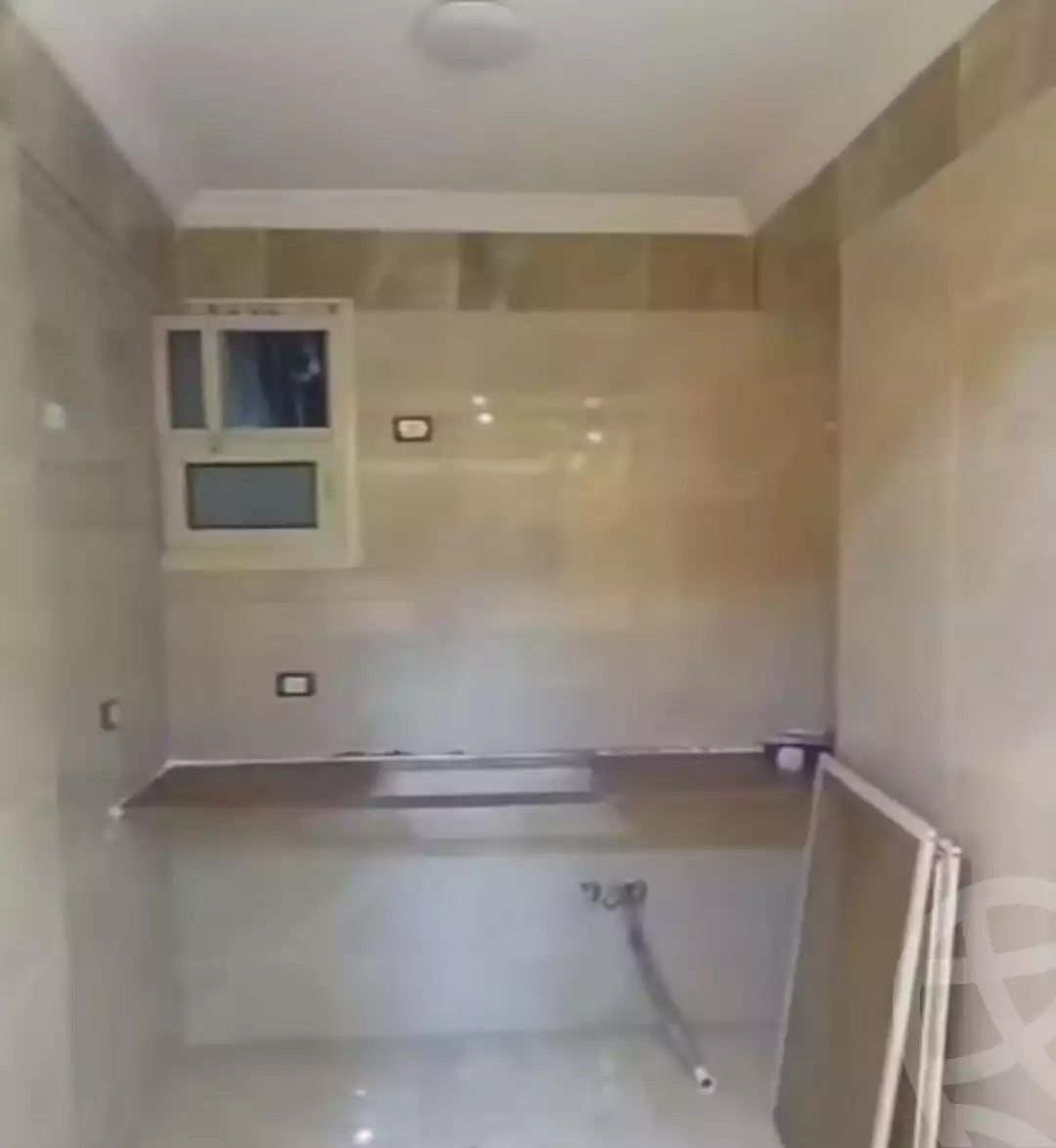 https://aqarmap.com.eg/ar/listing/7085769-for-sale-cairo-helwan-hadayek-helwan-nile-corniche-st