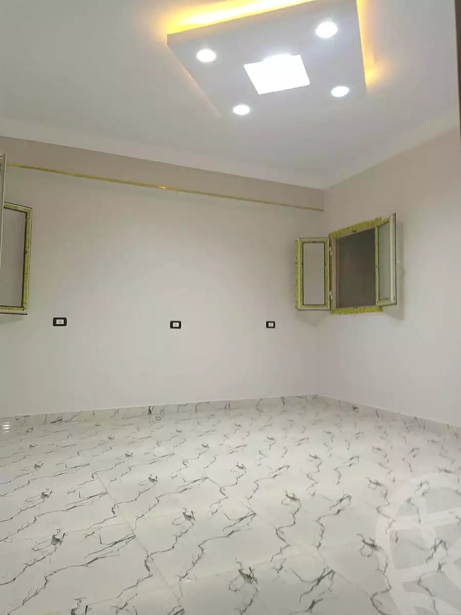 https://aqarmap.com.eg/en/listing/7085862-for-sale-cairo-helwan-hadayek-helwan-nile-corniche-st