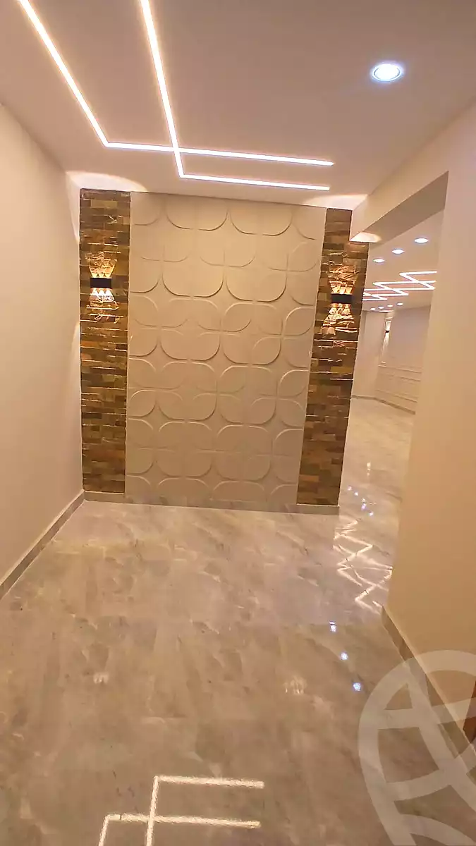 https://aqarmap.com.eg/ar/listing/7085901-for-sale-alexandria-al-agamy-lbytsh-bianchiii