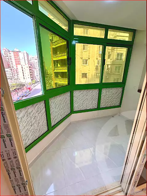 https://aqarmap.com.eg/ar/listing/7085929-for-sale-alexandria-sydy-bshr-sydy-bshr-bhry-shr-mhmwd-l-yswy