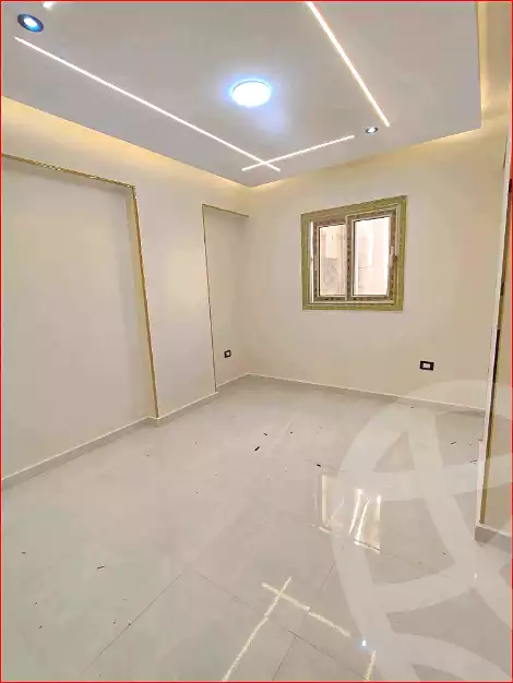 https://aqarmap.com.eg/ar/listing/7085938-for-sale-alexandria-miami-iskandar-ibrahim-st