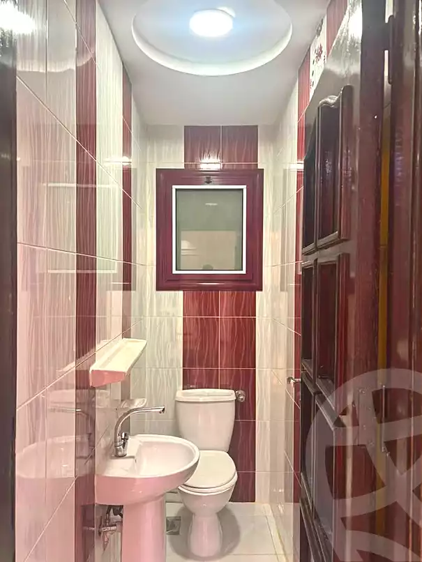 https://aqarmap.com.eg/ar/listing/7085948-for-sale-alexandria-el-asafra-shr-45