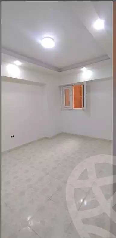 https://aqarmap.com.eg/ar/listing/7086013-for-sale-alexandria-al-agamy-shataa-el-nakheel-street-2