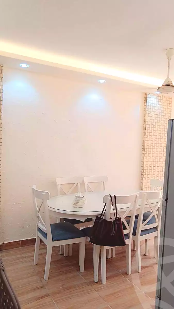 https://aqarmap.com.eg/en/listing/7085281-for-rent-cairo-helwan-el-shareaa-el-sharby-st