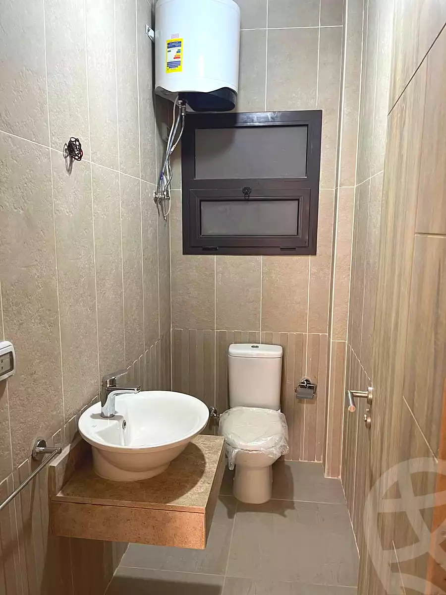 https://aqarmap.com.eg/en/listing/7085907-for-rent-cairo-new-cairo-compounds-fifth-square