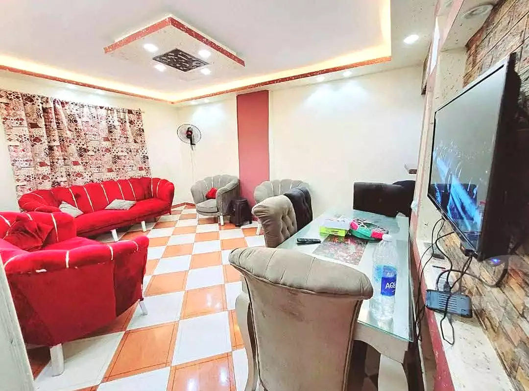 https://aqarmap.com.eg/en/listing/7086097-for-rent-cairo-faisal-kafr-tohormos-queen-nazli-st