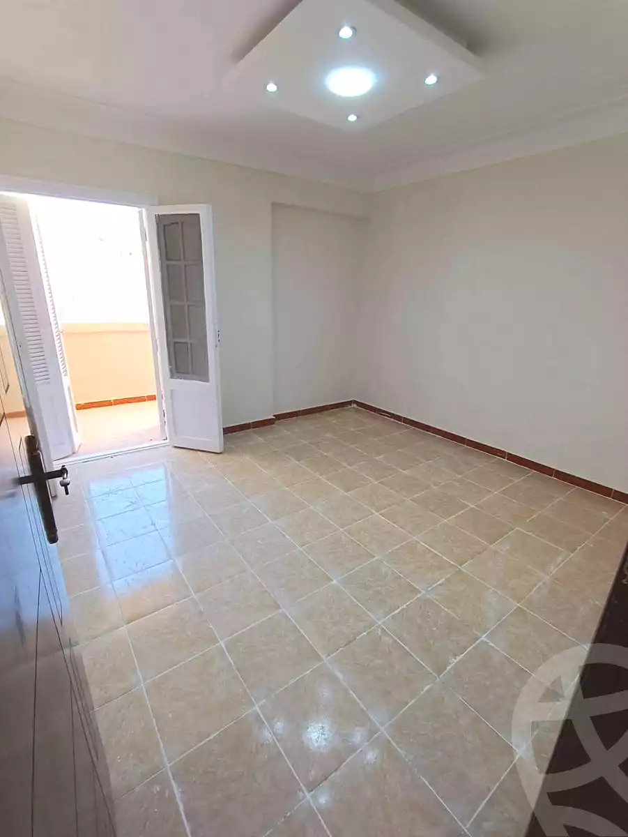 https://aqarmap.com.eg/en/listing/7086119-for-sale-alexandria-sydy-bshr-sydy-bshr-bhry