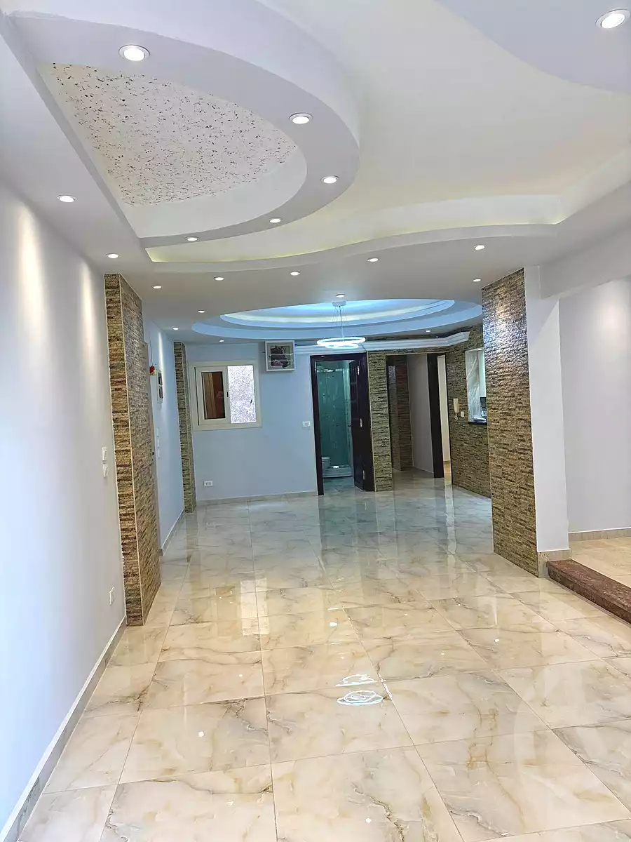 https://aqarmap.com.eg/ar/listing/7086188-for-sale-alexandria-miami-el-sebaey-st