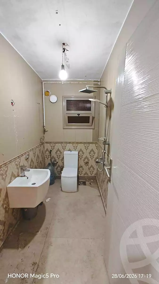 https://aqarmap.com.eg/ar/listing/7086229-for-sale-cairo-helwan-mnshy-hlwn-ljdyd-abd-allah-mahmoud-st