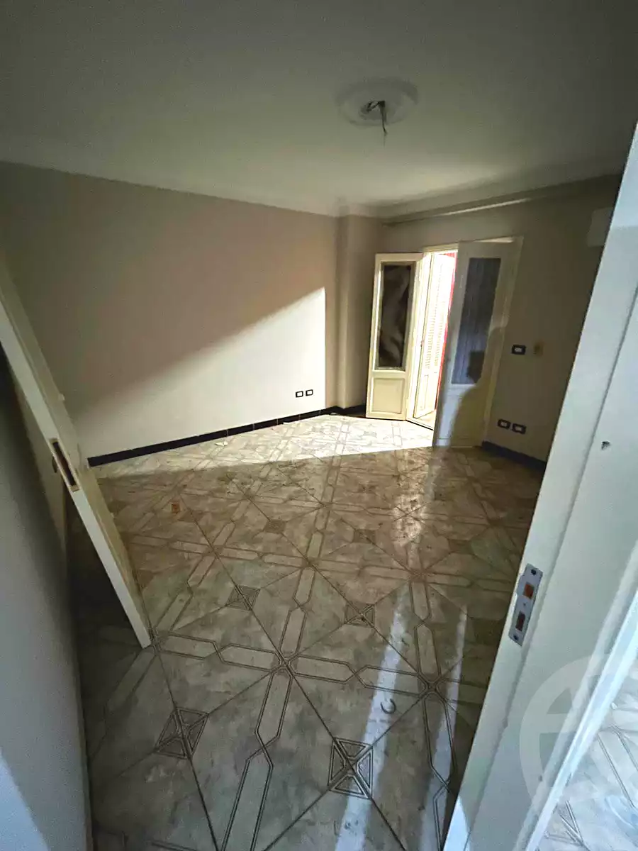 https://aqarmap.com.eg/ar/listing/7086269-for-sale-cairo-ain-shams-ain-shams-el-sharkia-el-eshrein-stt