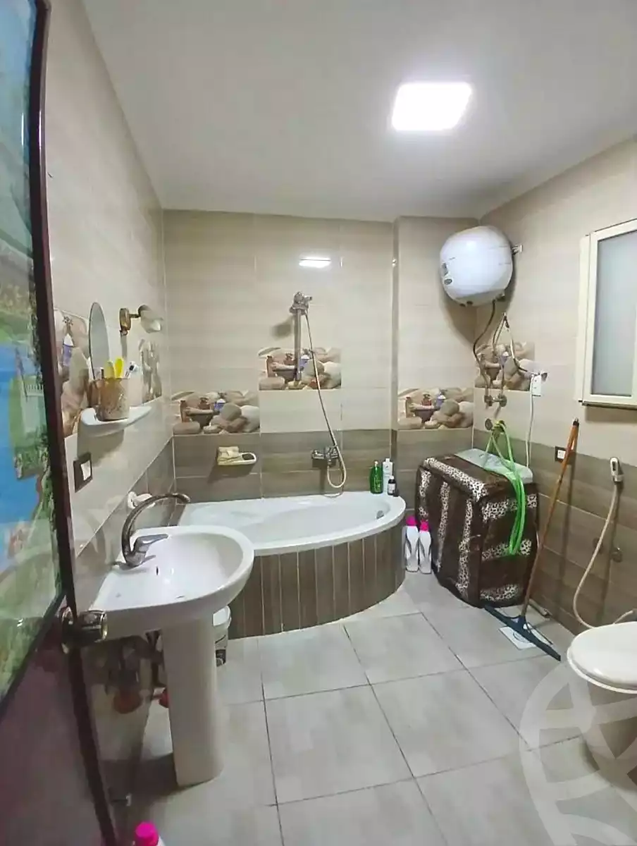 https://aqarmap.com.eg/ar/listing/7086331-for-sale-alexandria-el-asafra-l-sfr-bhry