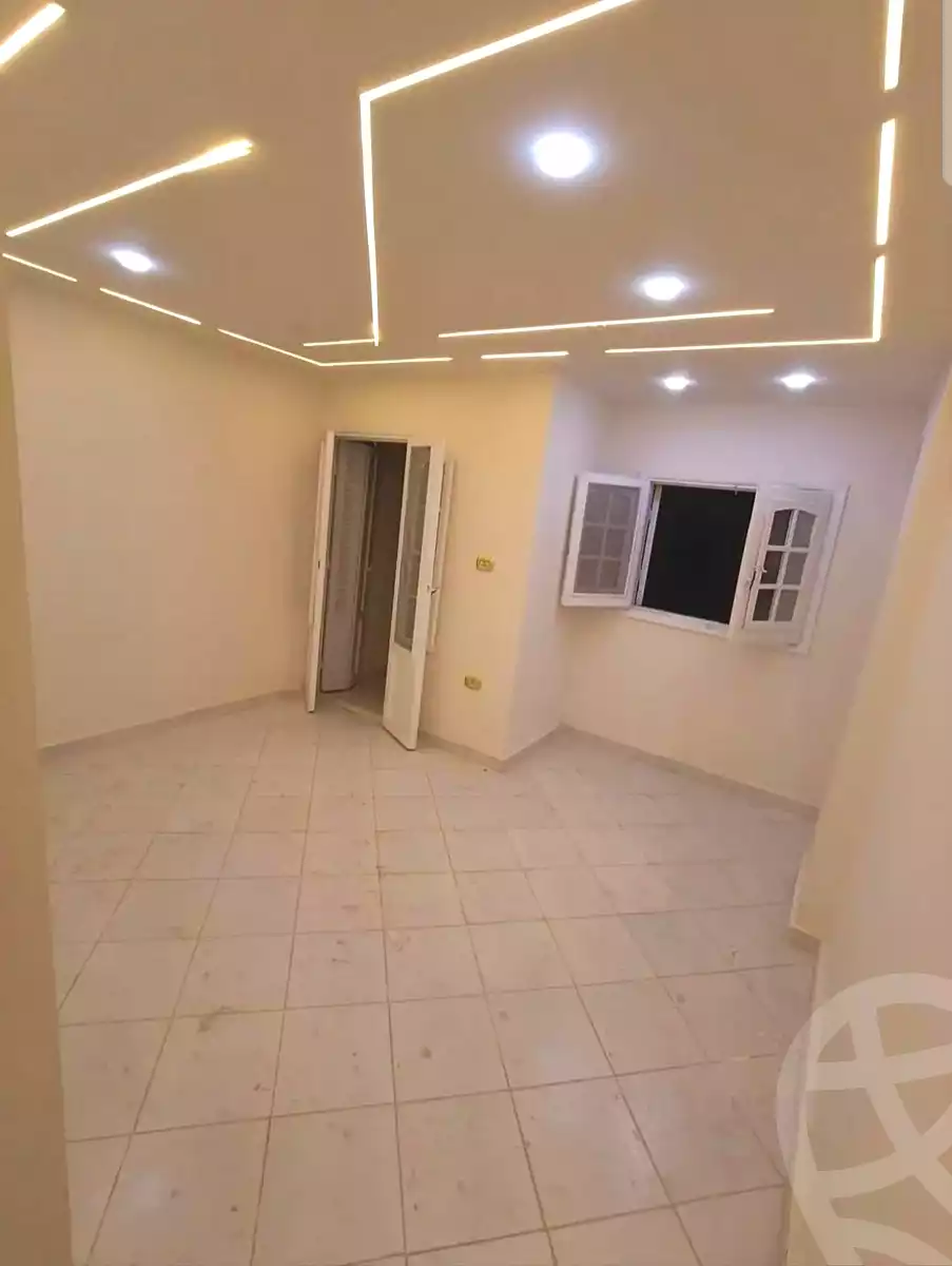 https://aqarmap.com.eg/ar/listing/7086375-for-sale-alexandria-lsywf-el-falki